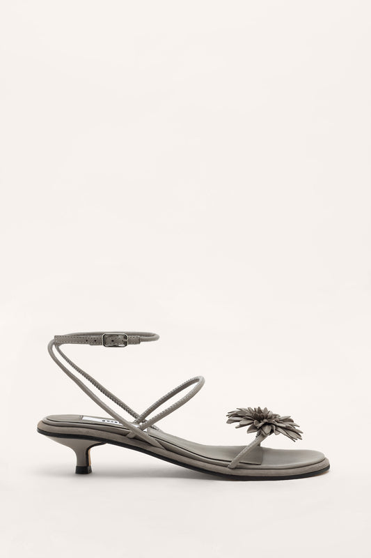 CHRISTA FLORAL SANDALS, PEARL