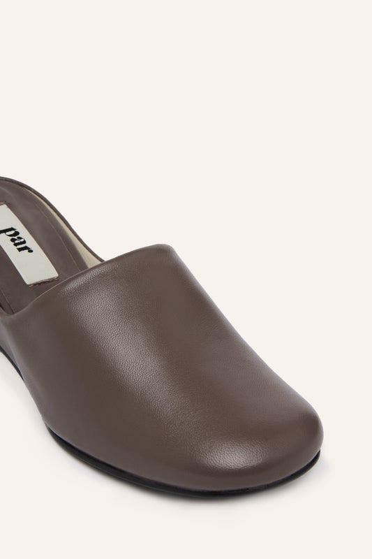 NAKED WEDGES, TAUPE