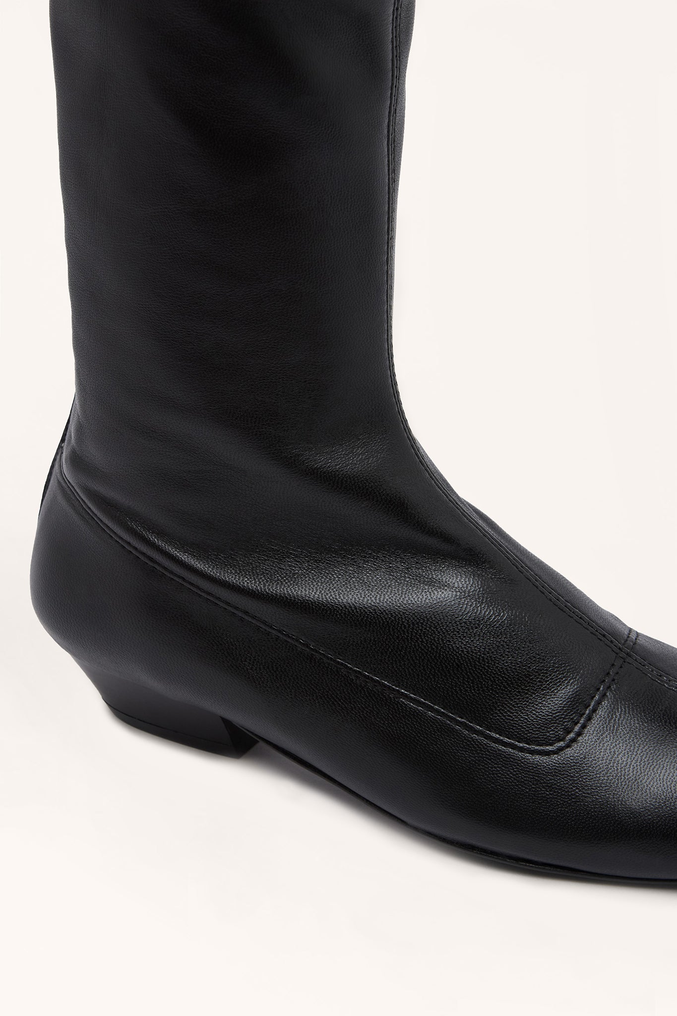 NES BOOTS, BLACK